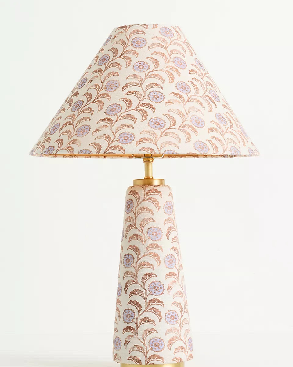 Printed Fabric Upholstered Empire Table Lamp

Adjustable LampsAntique Brass LightingBronze Light FixturesAntique Bronze LampsBuffet LampsBrass SconcesPlug In Wall Sconces

#LTKHome