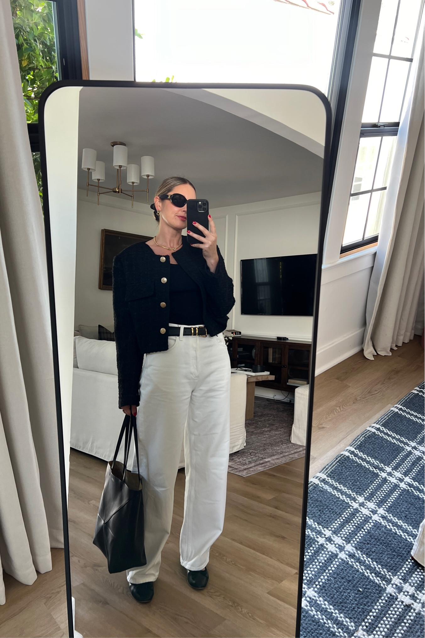 Boucle Jacket + White Baggy Jeans 

#LTKstyletip #LTKfindsunder100 #LTKeurope