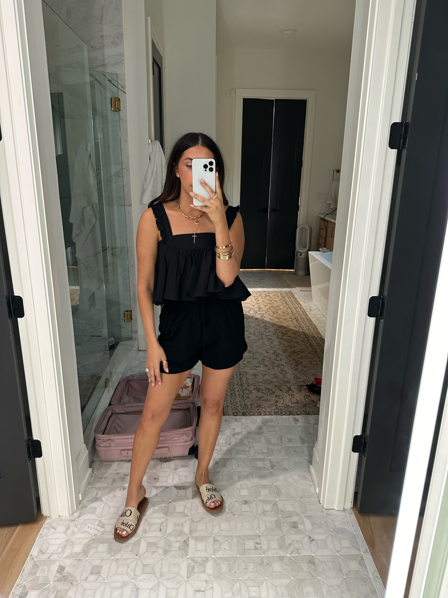 Top: small
Bottoms: 6 

Love the ruffle detail on this linen set. Also like that you can order separate pieces since I like to get a little big larger size in bottoms. 

BLAMEITONDEDE for 20% off

#LTKstyletip #LTKSeasonal #LTKsalealert