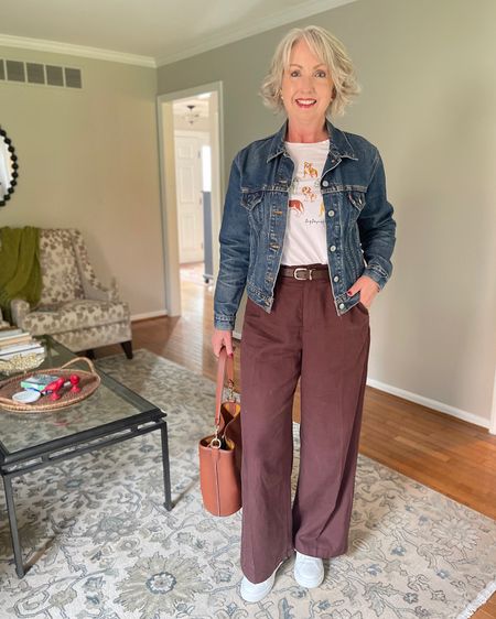 #OOTD - I’m wearing my fun Dog Days of Summer tee with my new chocolate raisin brown wide-leg pants from Madewell. Use code LTK20 here for 20% off these trousers just through today. I’m wearing an 8  

#LTKmidsize #LTKover40 #LTKxMadewell