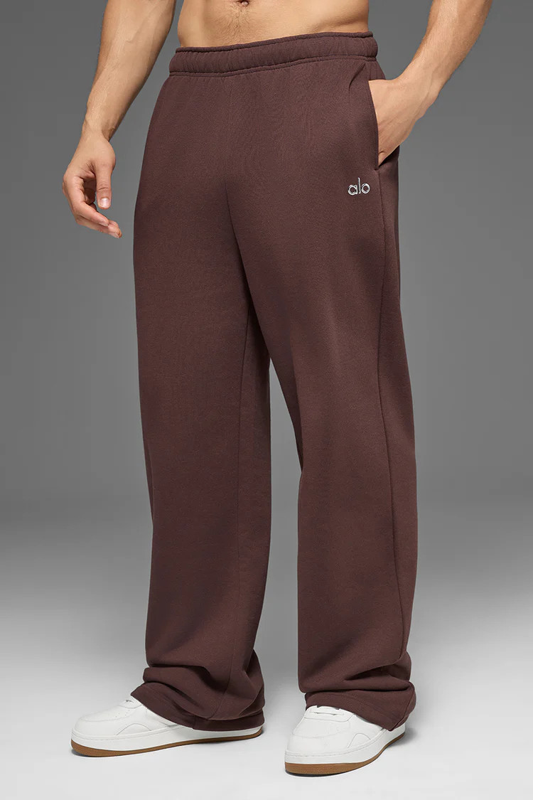 Accolade Straight Leg Sweatpant | Alo Yoga (US)
