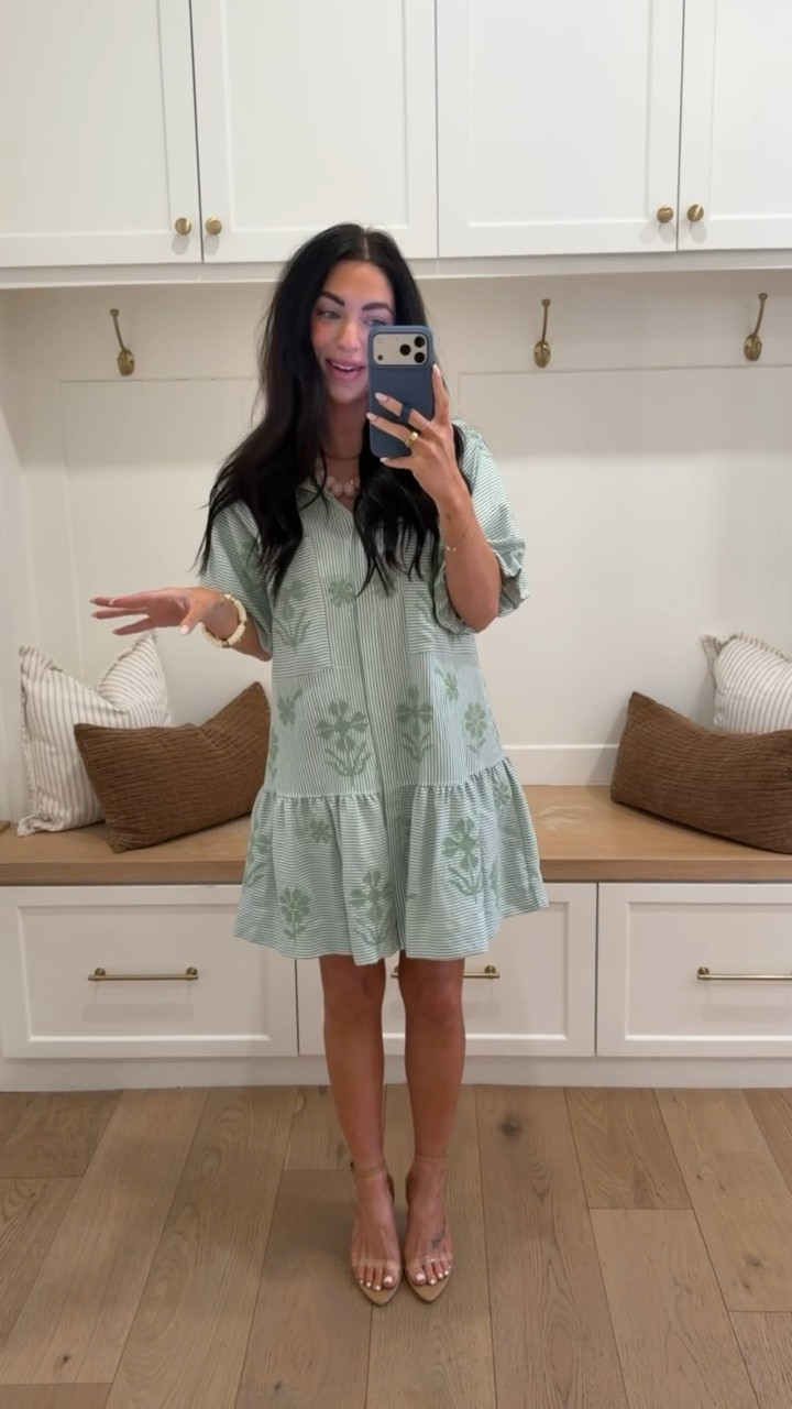 This dress is everything!! So cute!

Spring fashion, new arrivals, watchnow, casual outfit, Katy roach

#LTKPetite #LTKSeasonal #LTKootd