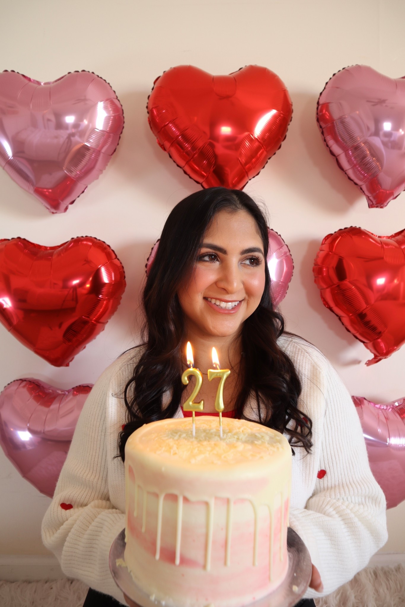 Pink and red heart birthday photoshoot inspo 🎂💕 