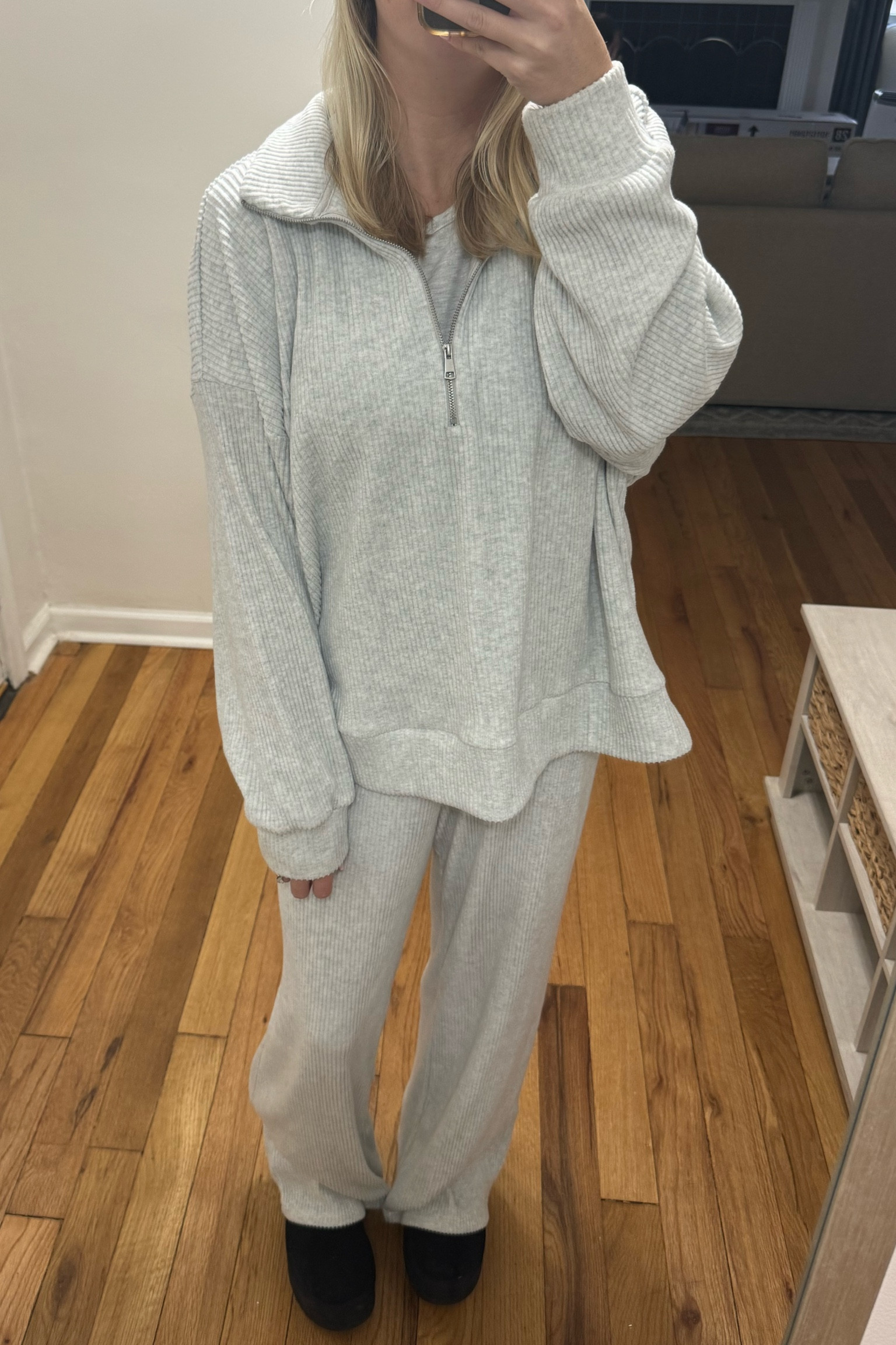 This set is sooo soft highly recommend 

#LTKGiftGuide #LTKFindsUnder100 #LTKSeasonal