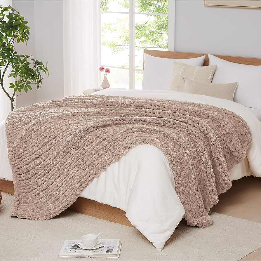 L'AGRATY Chunky Knit Throw Blanket for Couch, 50 x 60 Inches, Light Taupe | Amazon (US)