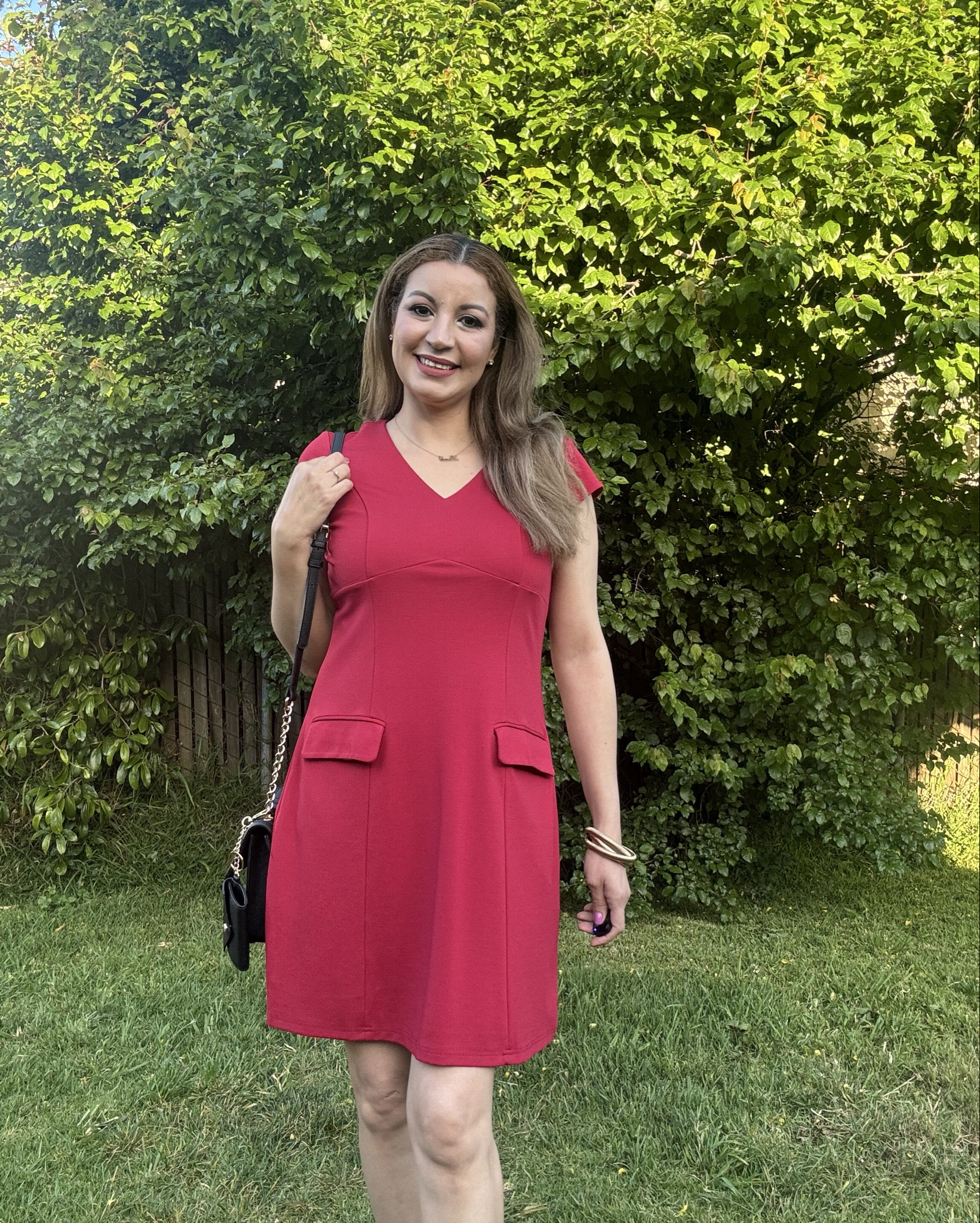 MEROKEETY Vestido de negocios con cuello en V para mujer, elegante, formal, para oficina, manga casquillo, casual, minivestido casual.
Size:M

#LTKStyleTip #LTKSummerEdit #LTKMidsize