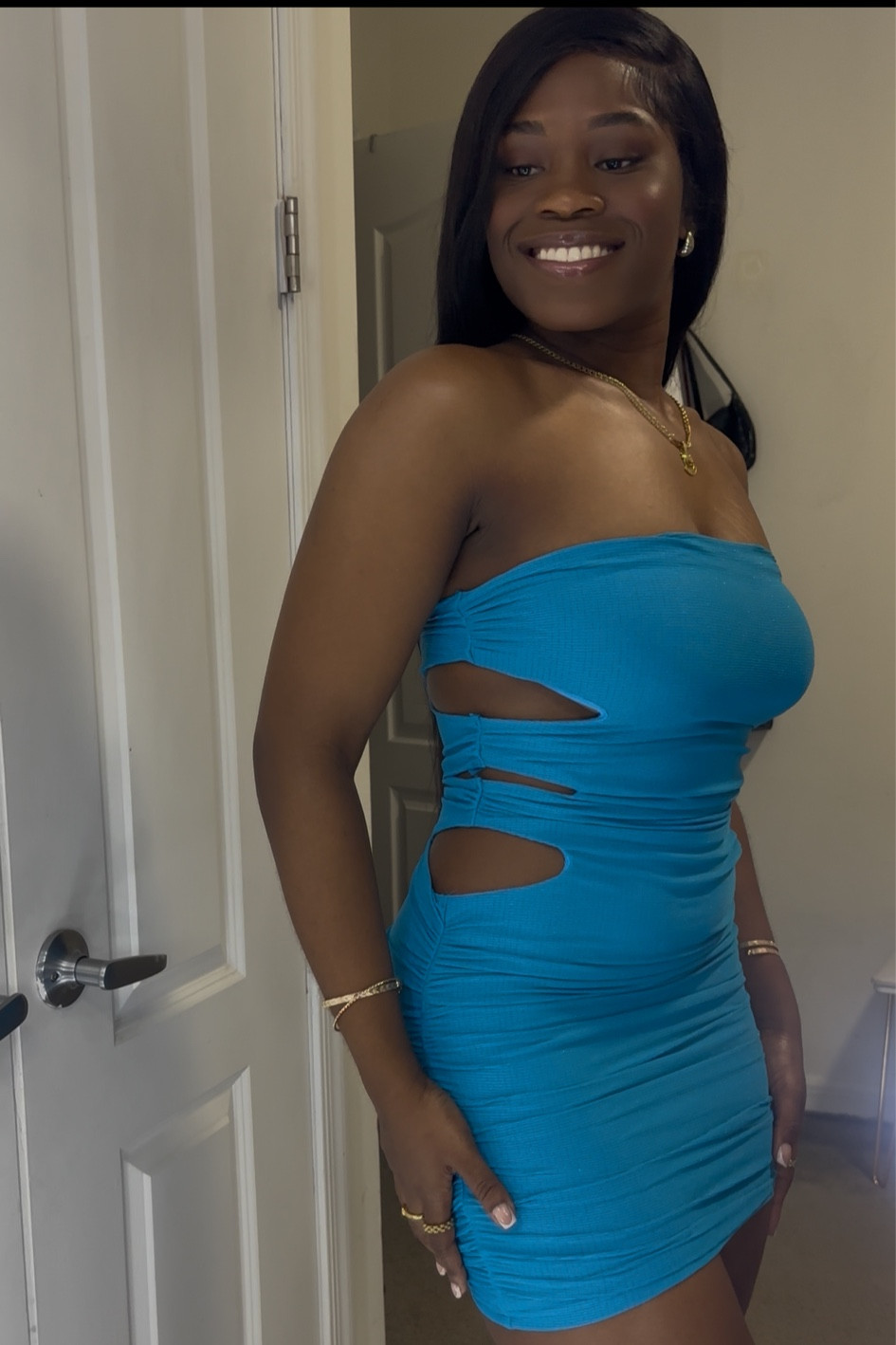 Cutest shimmery cutout dress. 