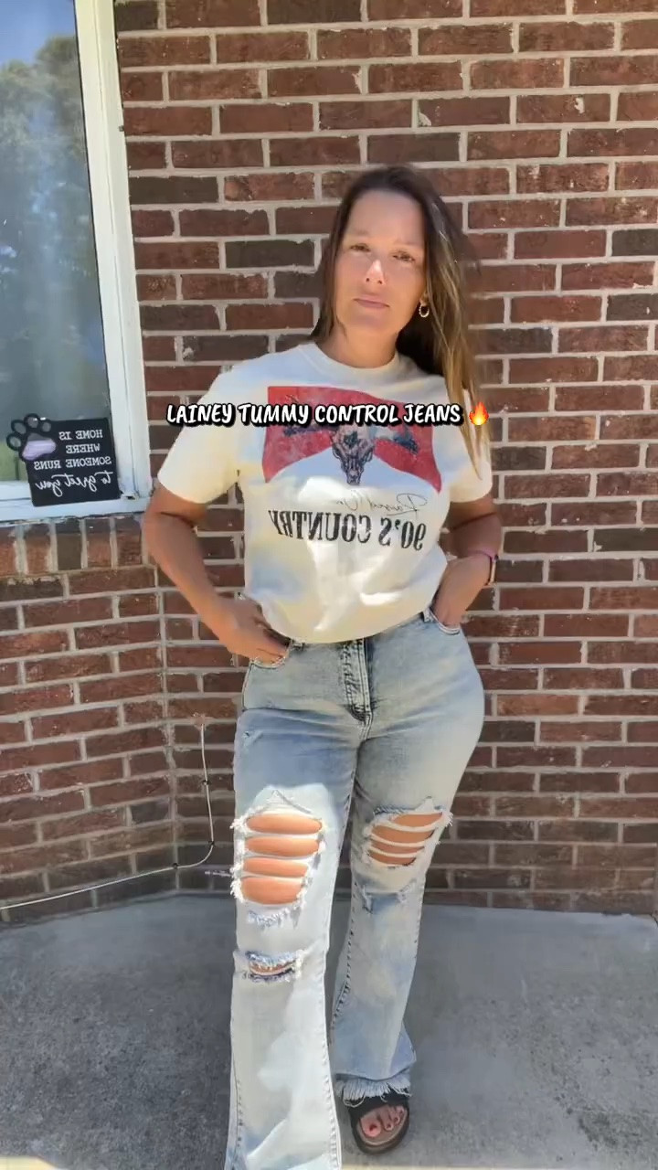 Laney tummy control jeans are on sale right now 🔥 Acid wash + dark wash available. Grab yours on my LTK and use code JH20 for 20% off 🖤 Don’t wait—these sell fast!

#LTKFinds #LTKStyle #TummyControlJeans #CurvyDenim #FallOutfits

#LTKOver40 #LTKSaleAlert #LTKMidsize