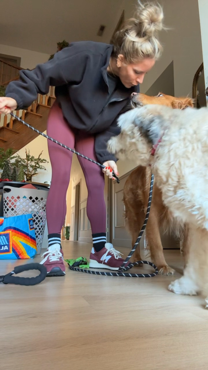 Today’s walk outfit 👌🏽

Leggings: x-small 
Zip up: small

#LTKmomlife #LTKActive #LTKselfcare