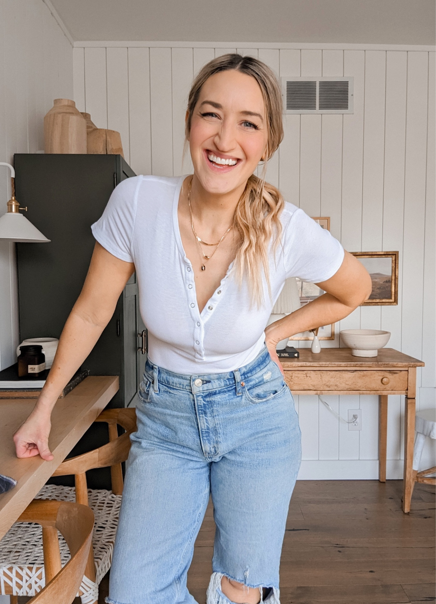 Today’s OOTD is a super casual outfit! I love how a basic white tee can be dressed up with a layered necklace! Perfect outfit for this warmer weather headed into spring ⛅️ 

#LTKSeasonal #LTKfit #LTKstyletip