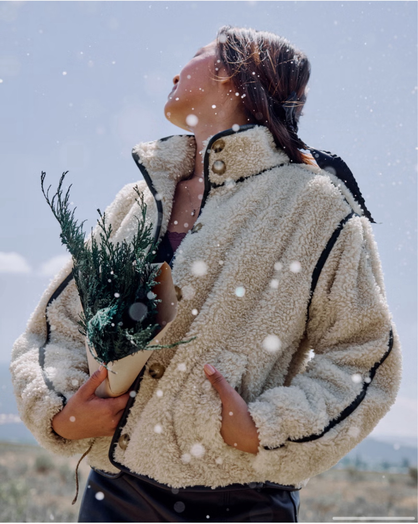 Sherpa jacket 

#LTKSaleAlert #LTKFindsUnder50 #LTKGiftGuide