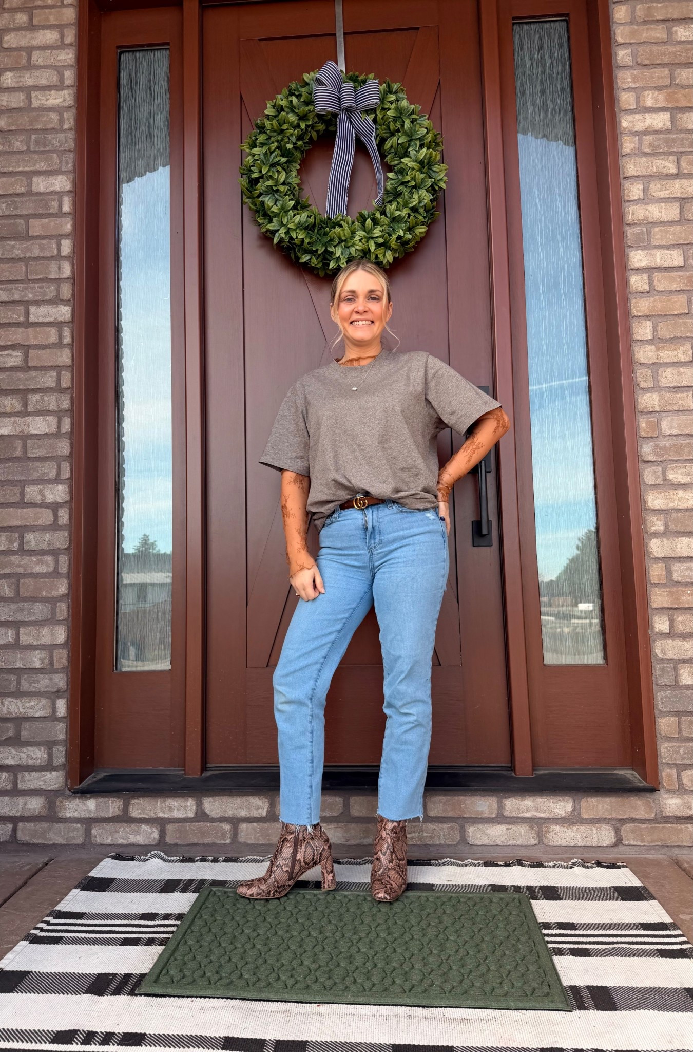 easy go to outfit for every occasion 🤎

@American Eagle Outfitters @amazonfindsandfashion 

#LTKootd #LTKPetite #LTKU