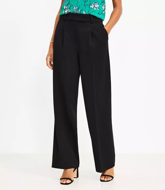 Pleated Trouser Pants in Bi-Stretch | LOFT