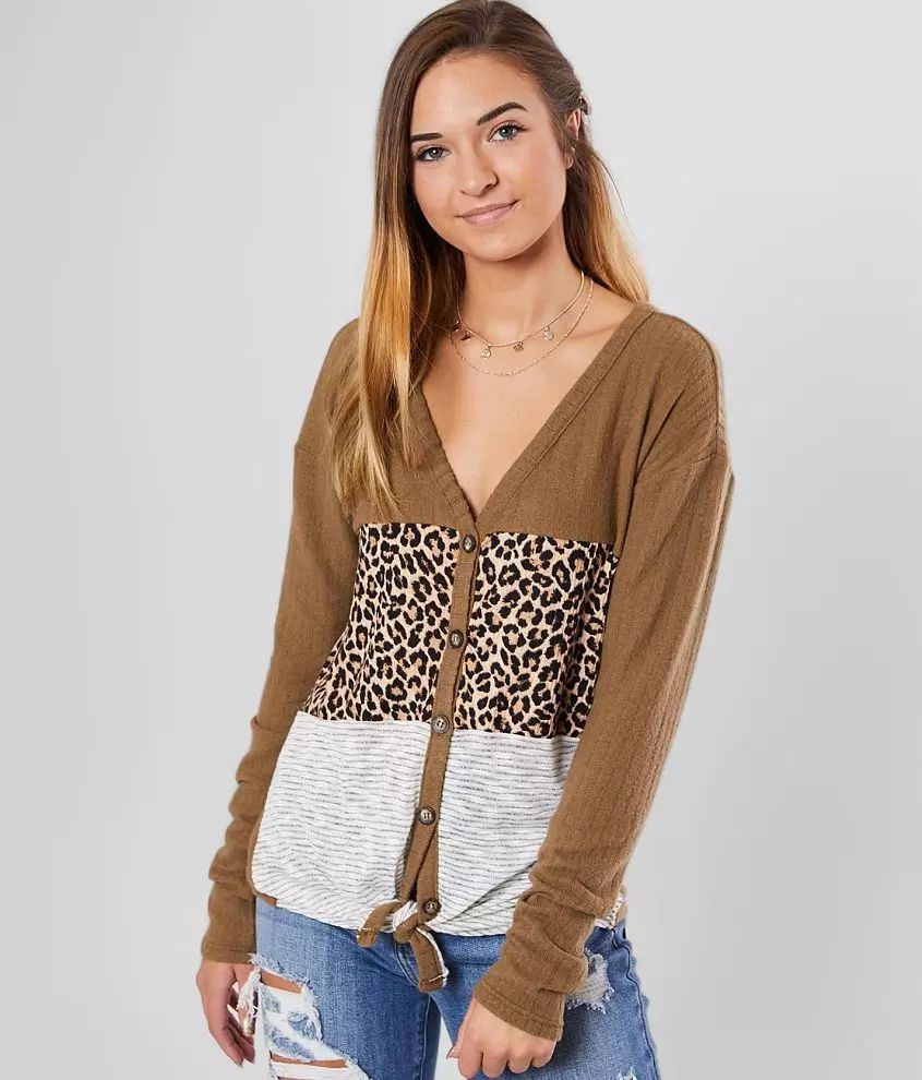 Leopard Striped Color Block Top | Buckle