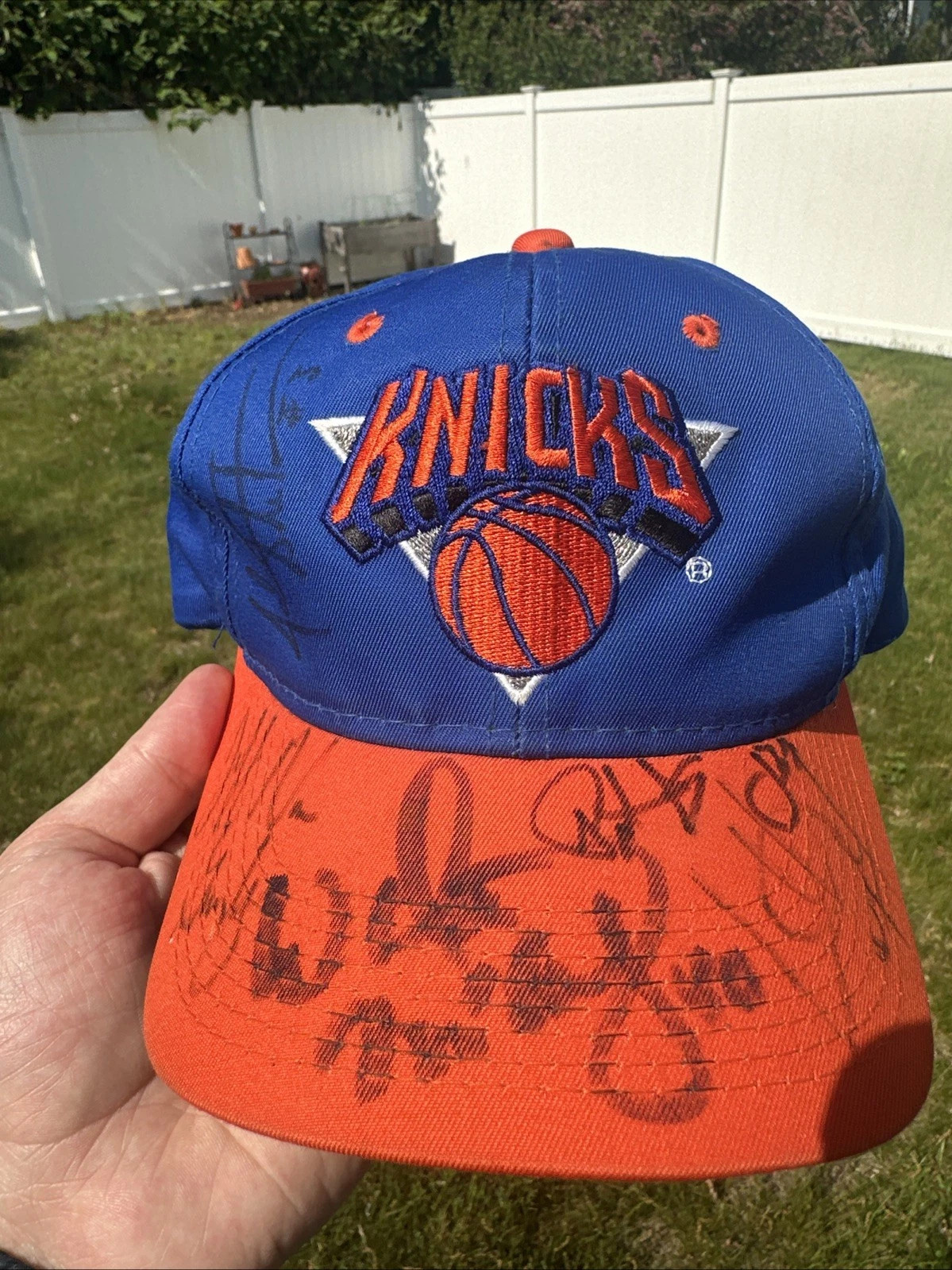 1990s New York Knicks Hat Auto signed by Patrick Ewing, John Starks And More | eBay | eBay US