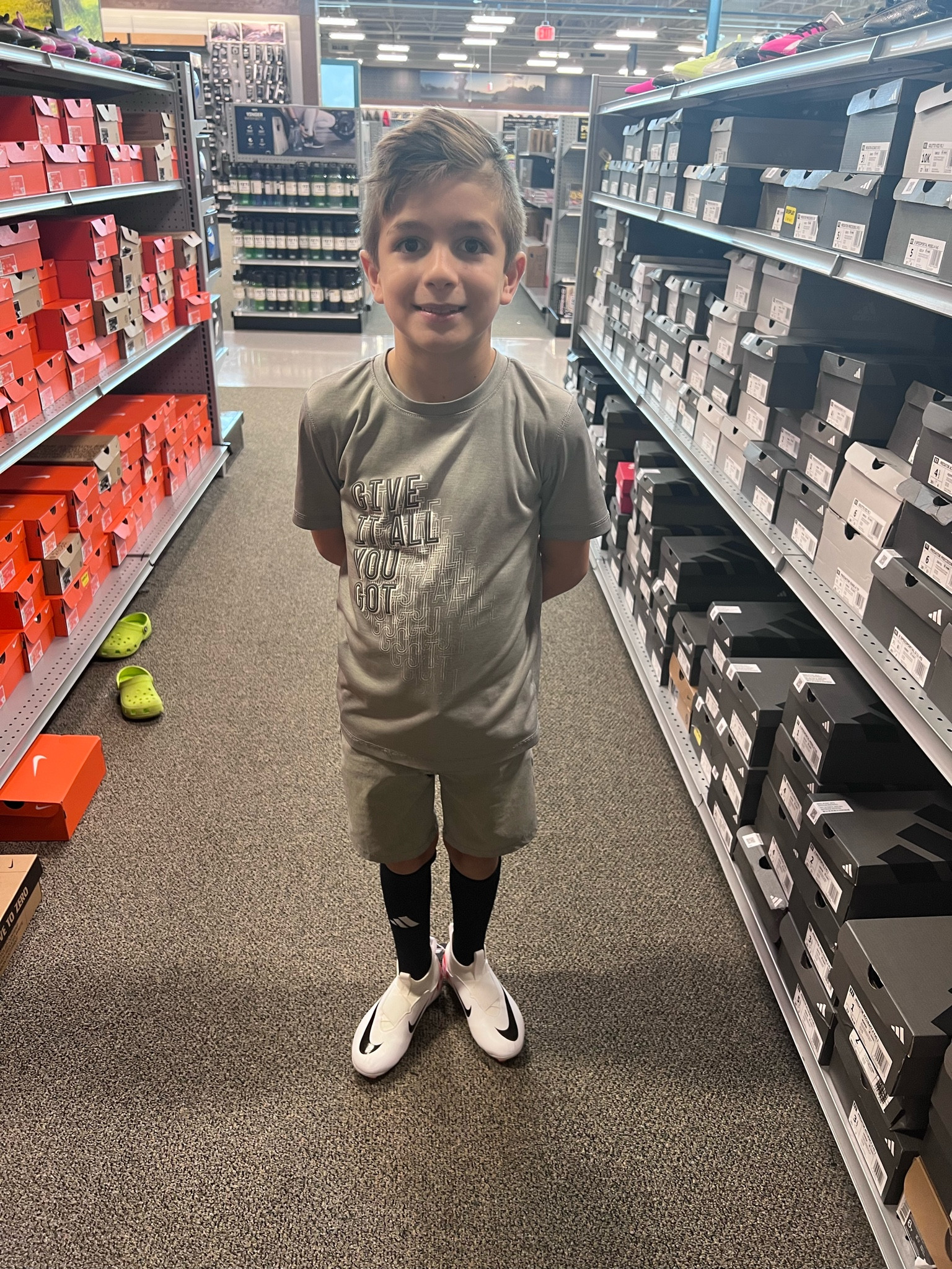 Someone got new soccer shoes, no tie soccer shoes, Nike soccer shoes, dicks sporting goods, back to school
Boy shoe crush, wicking shirt, wicking shorts


#LTKkids #LTKshoecrush #LTKFind