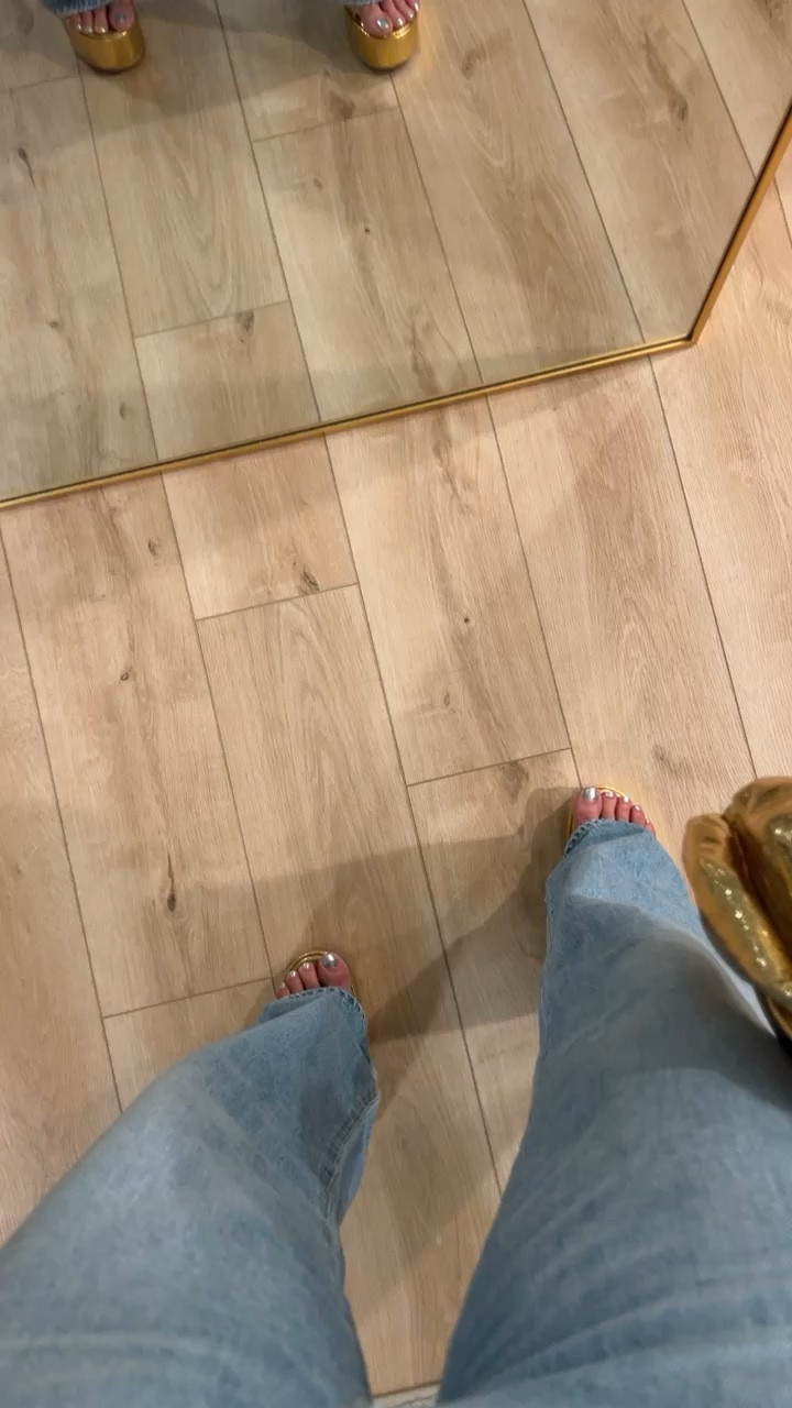 Feather tops and wide leg denim 🫶🏼🪩



#LTKstyletip