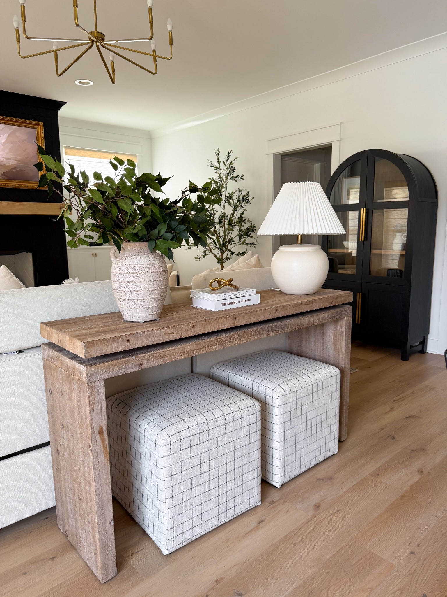 Couldn’t love this behind the couch console table more! 🤍

#LTKSaleAlert #LTKHome