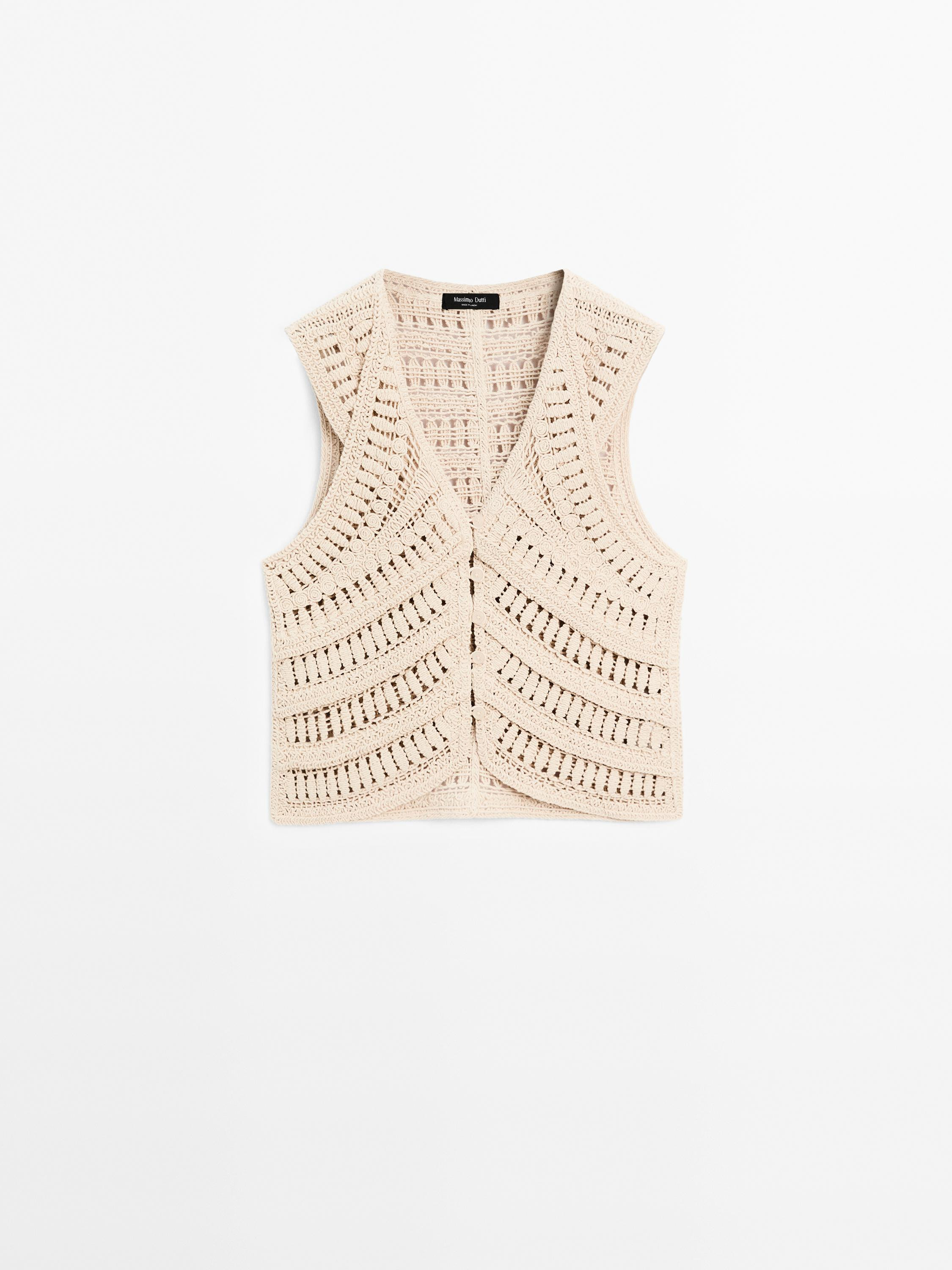 Vest made of 100% cotton fabric. V-neck. Button and press stud fastening. Crochet fabric. | Massimo Dutti US