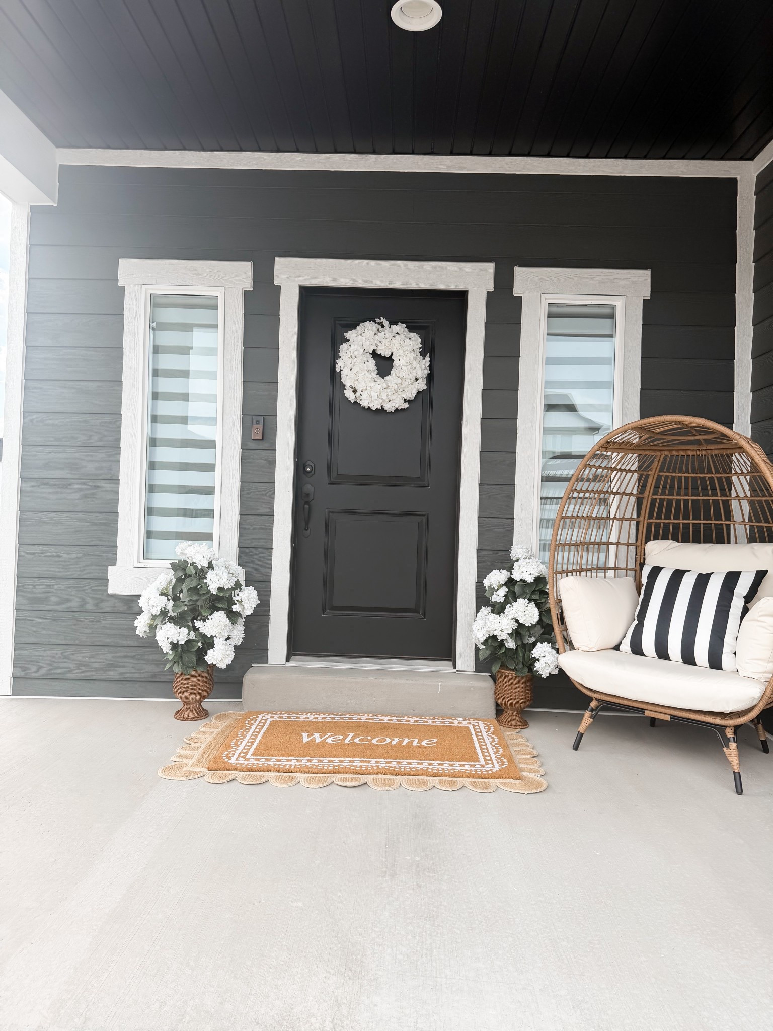 My front porch set up!! 

Spring home | spring home decor | spring style | Walmart | amazon finds



#LTKSaleAlert #LTKHome #LTKdayinmylife