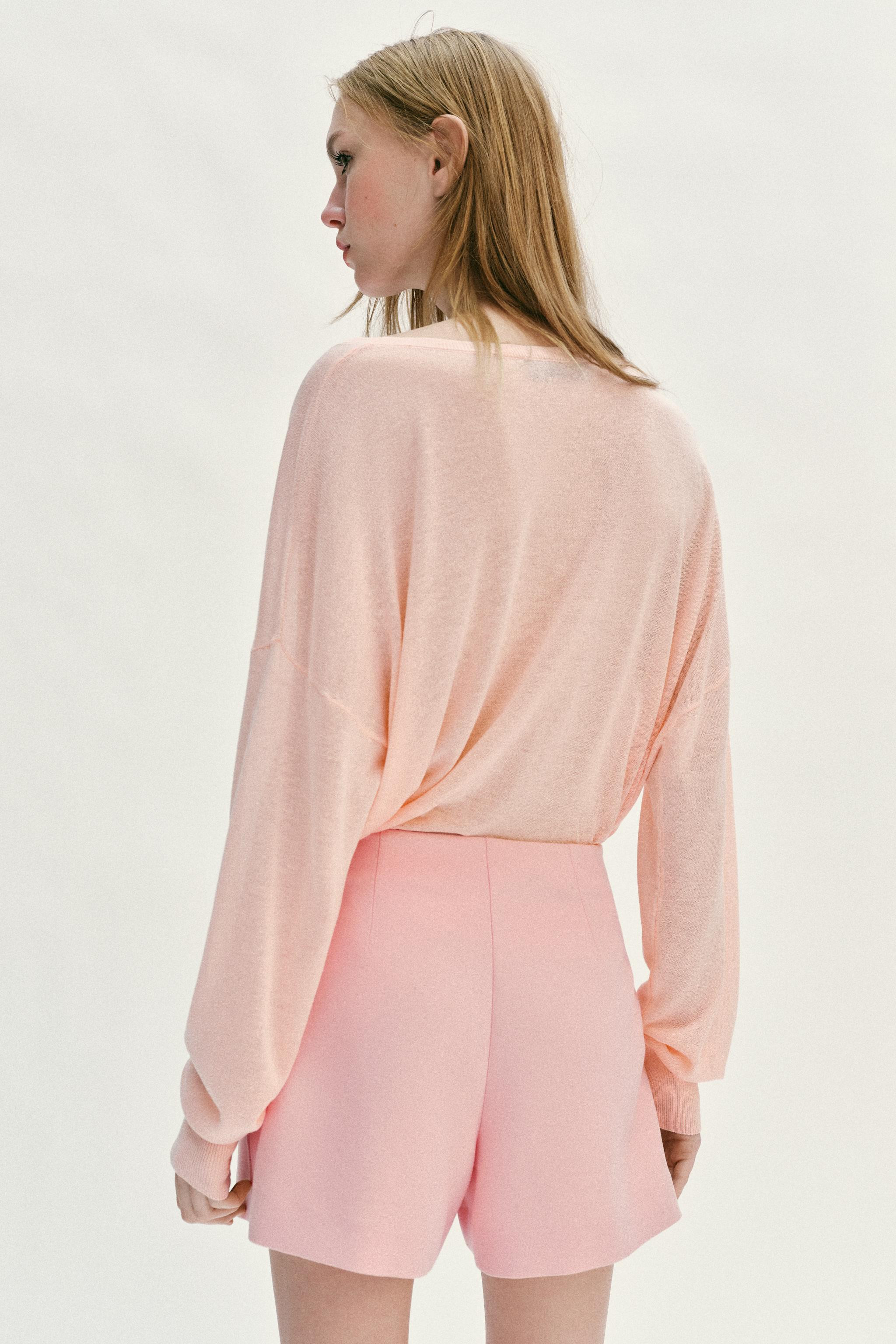 ASYMMETRIC SKORT WITH APPLIQUE | Zara US