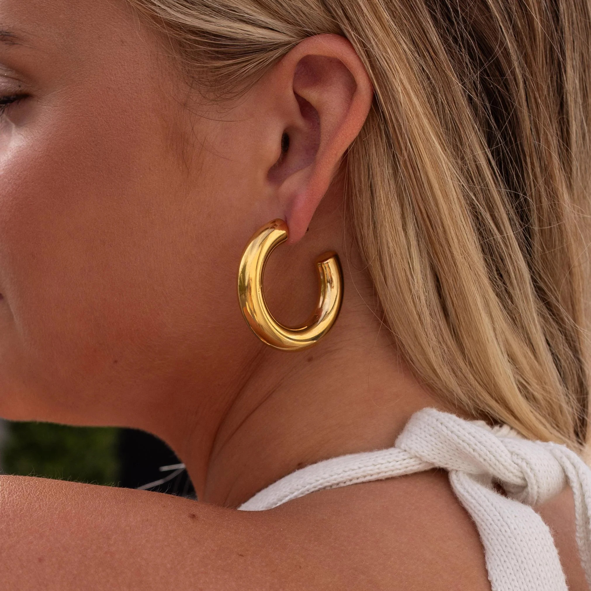 Jolie Large Hoops | ALCO Jewelry