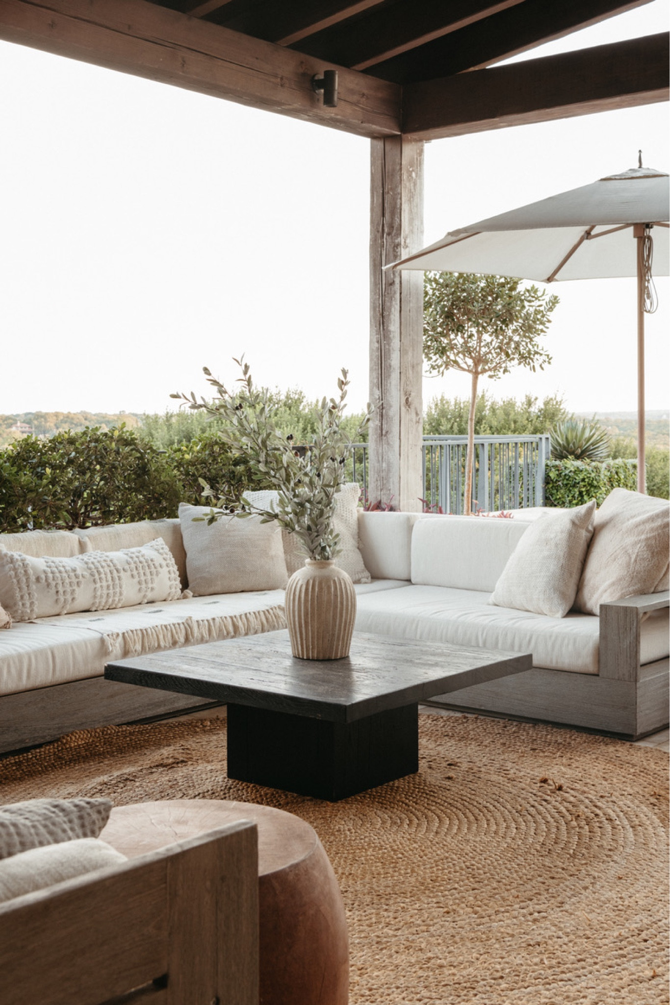 The perfect outdoor patio for all occasions!

#LTKFind #LTKSeasonal #LTKhome