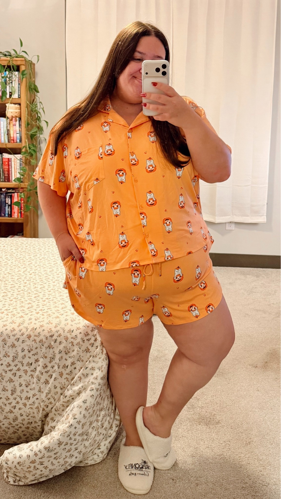 never too early 🎃

#LTKSeasonal #LTKPlusSize #LTKmorningroutine