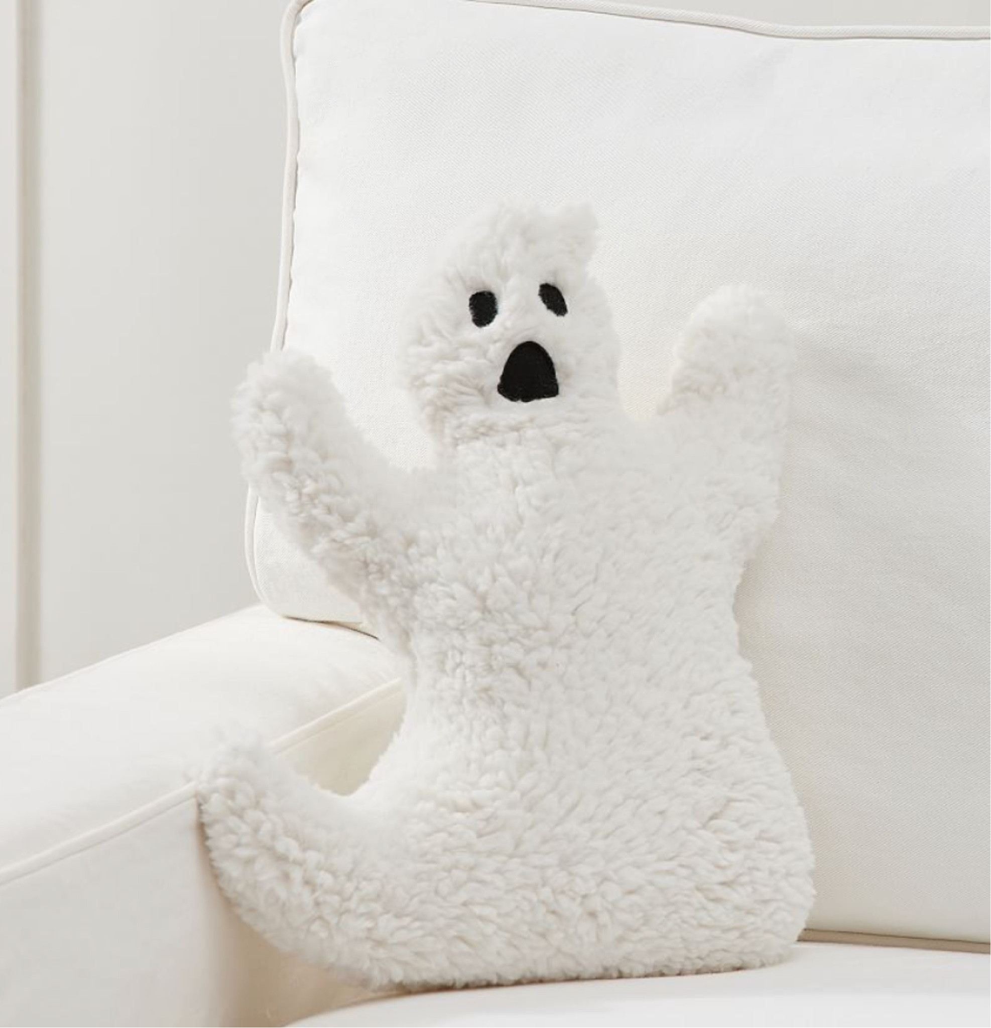 This is the cutest little Sherpa ghost pillow out there 👻

#LTKSeasonal #LTKunder50 #LTKFind