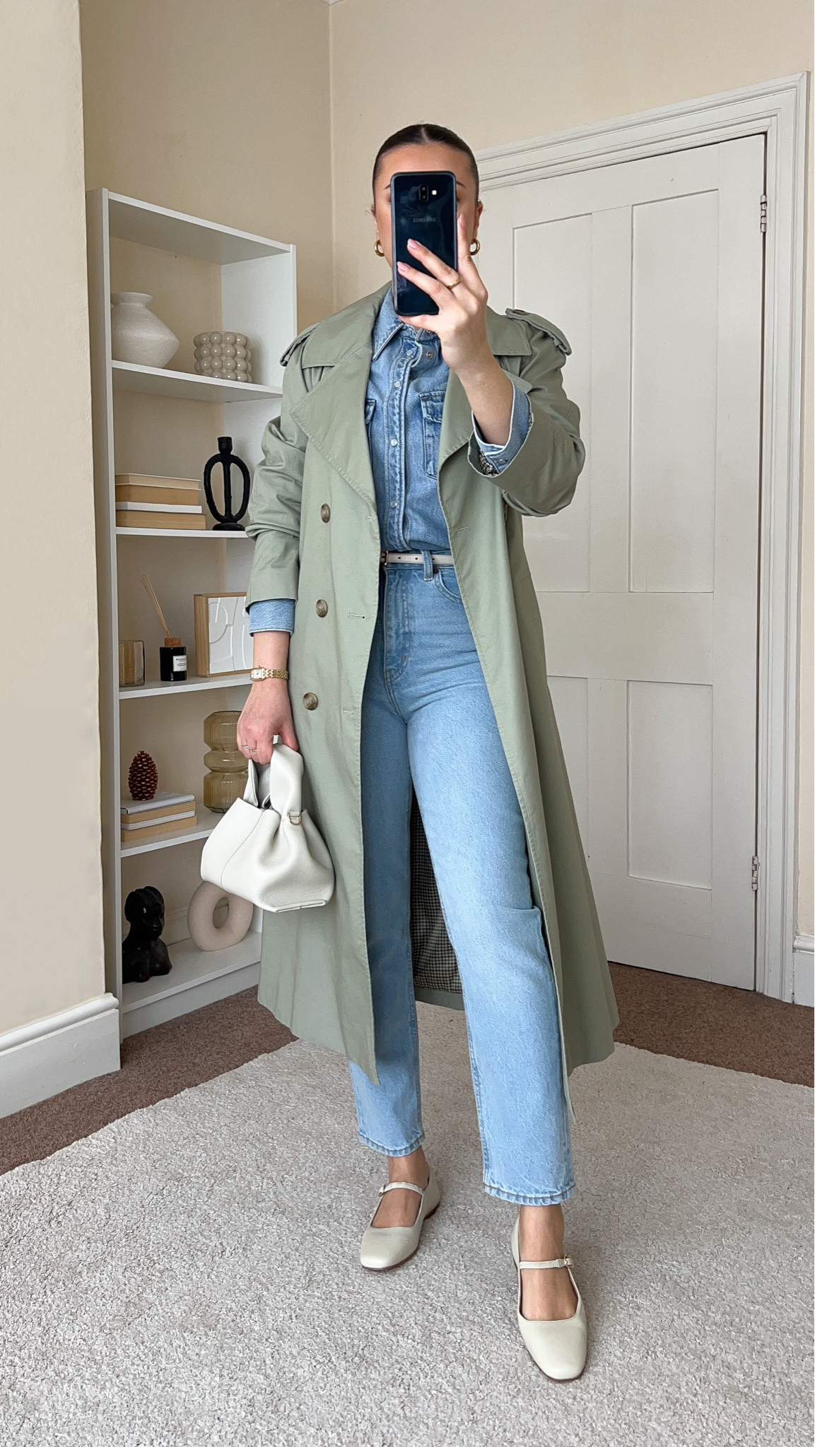 Classic & smart Spring outfit. Shirt is from H&M, wearing size S. Trench coat is from Mango, wearing size S. Jeans are from H&M, wearing size UK8. Flats are from John Lewis .

#LTKfindsunder100 #LTKeurope #LTKstyletip
