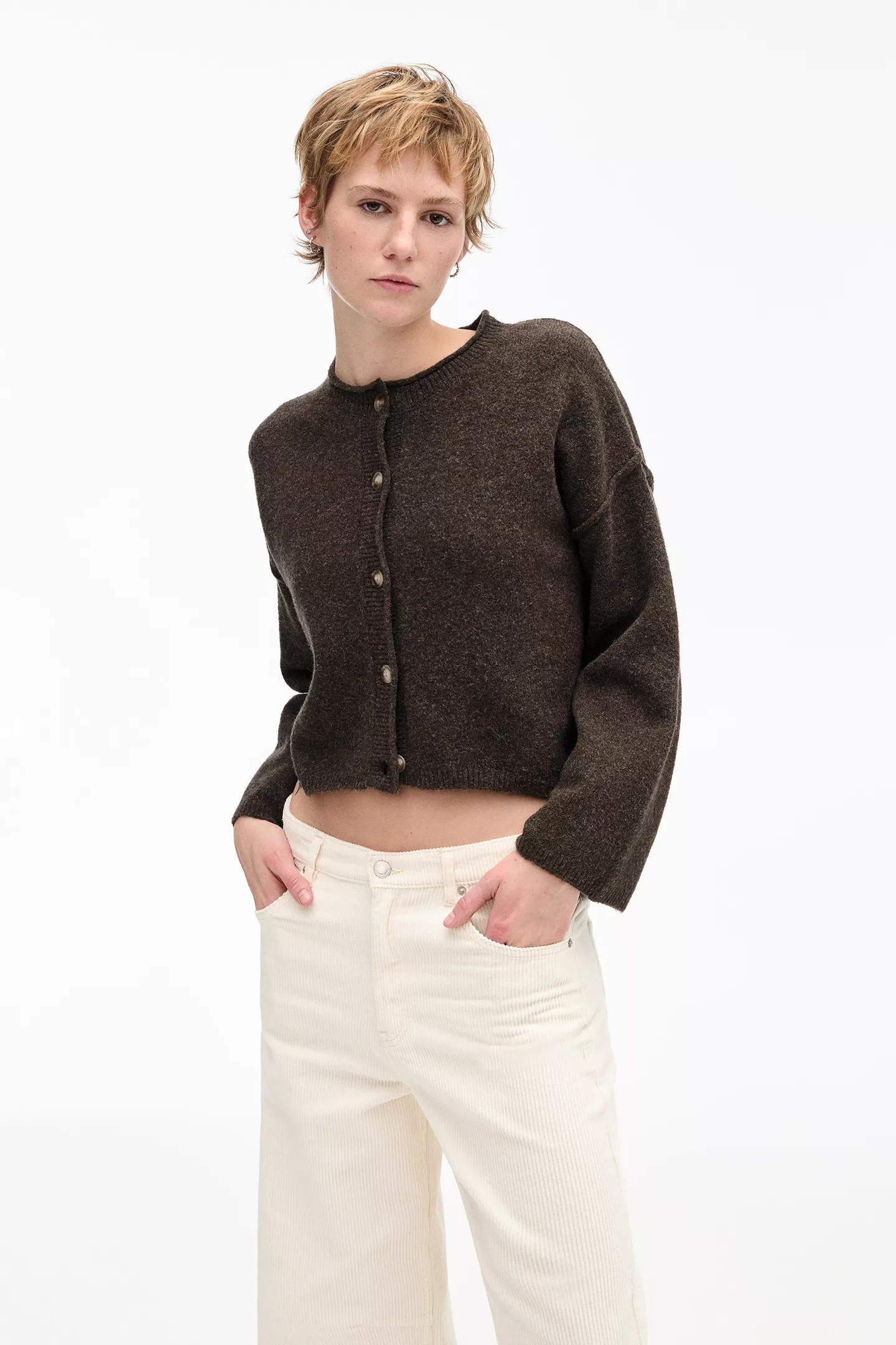 Buttoned cardigan | PULL and BEAR UK