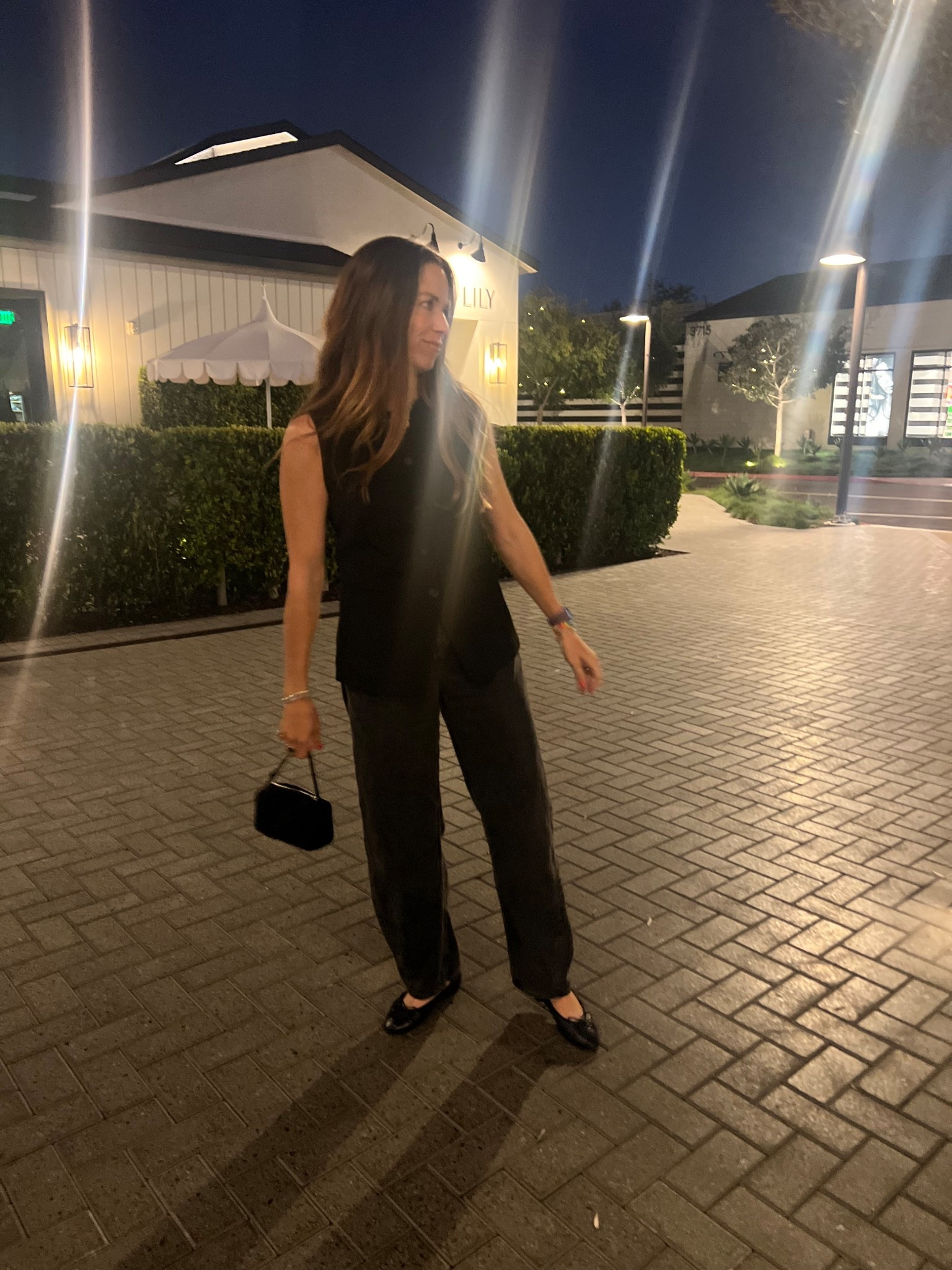 Date night style, mom style, over 40 style, mom night out, all black outfit, the row bag, the row bag dupe, the row bag look for less, Amazon bag find #LTKItBag

#LTKOver40 #LTKFindsUnder50 #LTKHoliday