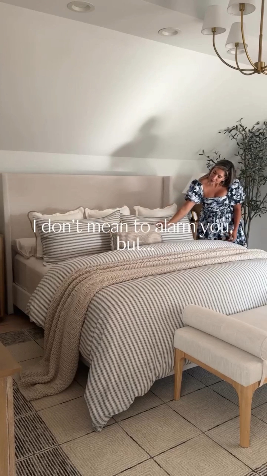 I just found out my entire @target x parachute collection bedding is 20% off today only! 🚨

I’ve never seen this set go on sale and it’s truly one of those must-haves that makes your bed feel luxe and cozy. 🤎


#TargetStyle #TargetHome #CozyBedding #NeutralHome #ParachuteBedding #founditattarget

#LTKHome #LTKSaleAlert #LTKFindsUnder100