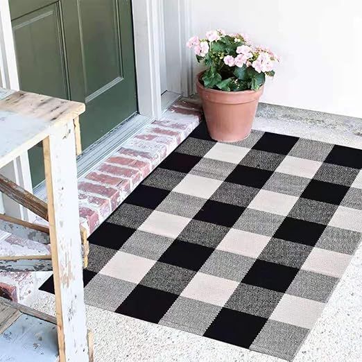 Buffalo Plaid Rug - 18"x28" Black and White Check Door Mat Outdoor - Farmhouse Rugs for Kitchen/B... | Amazon (US)