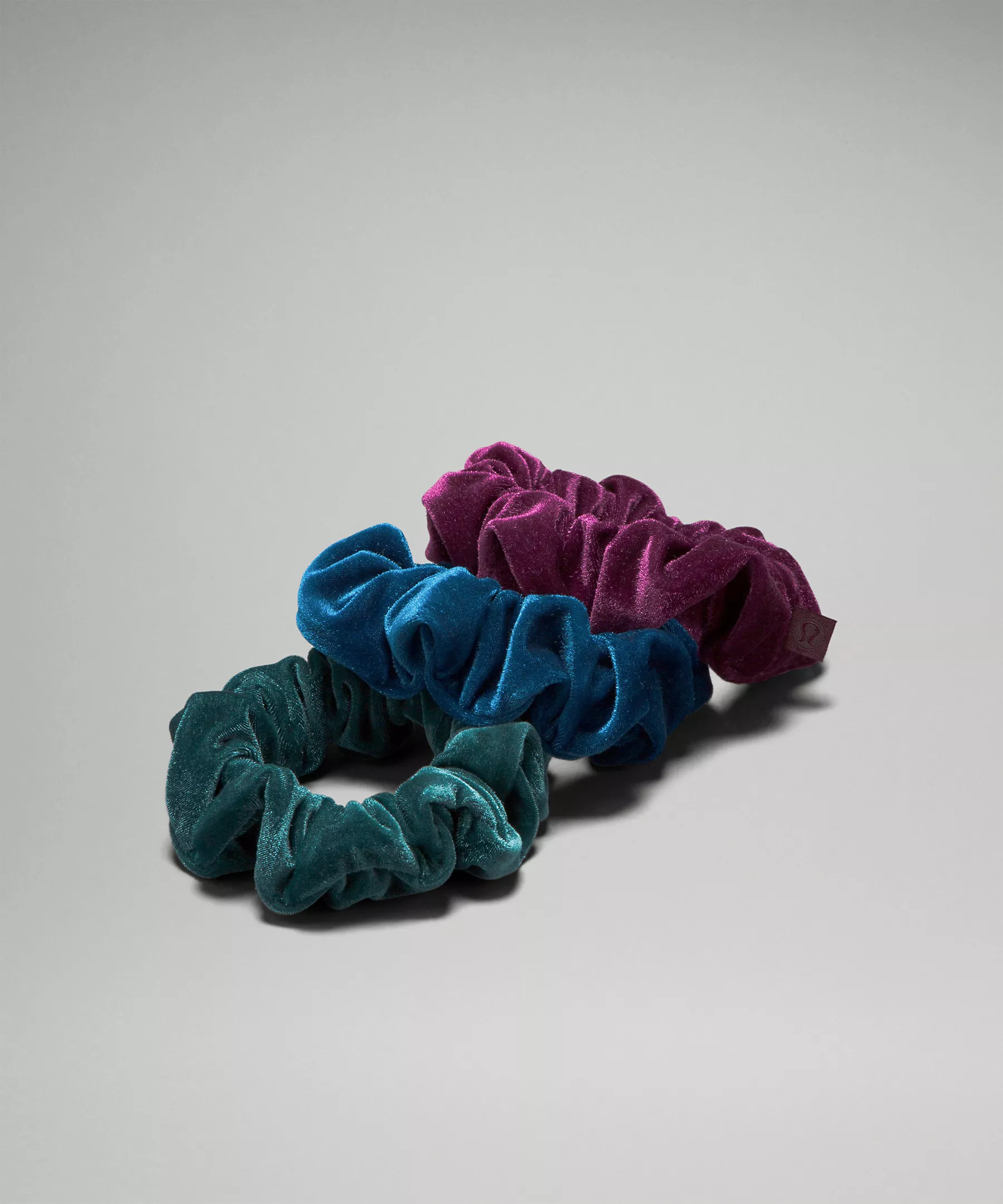 Uplifting Scrunchies Velvet *3 Pack | Women's Accessories | lululemon | Lululemon (US)