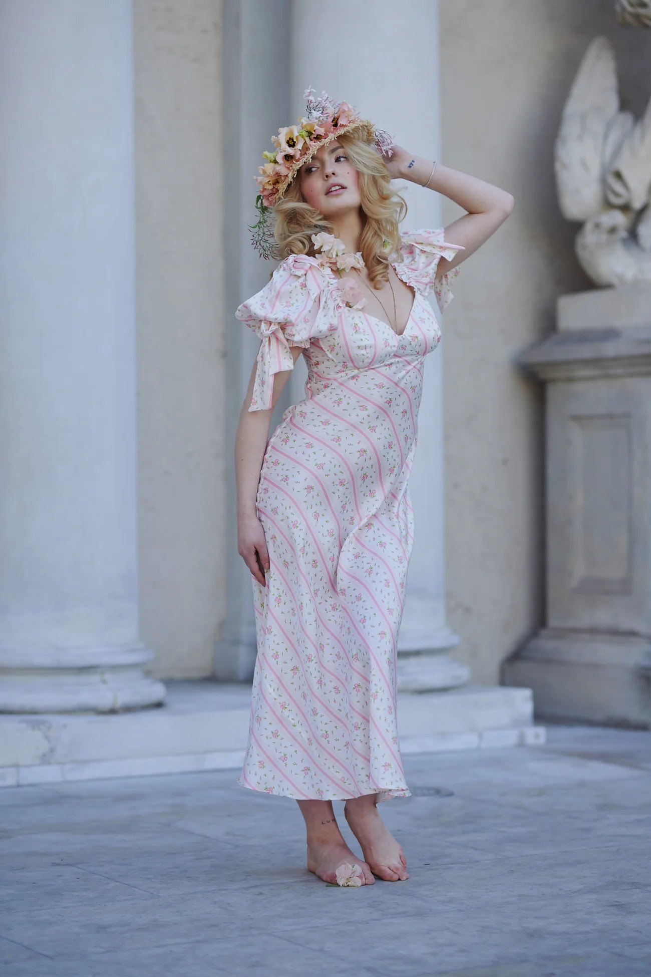 The Pillow Fight Poet Slip | Selkie Collection