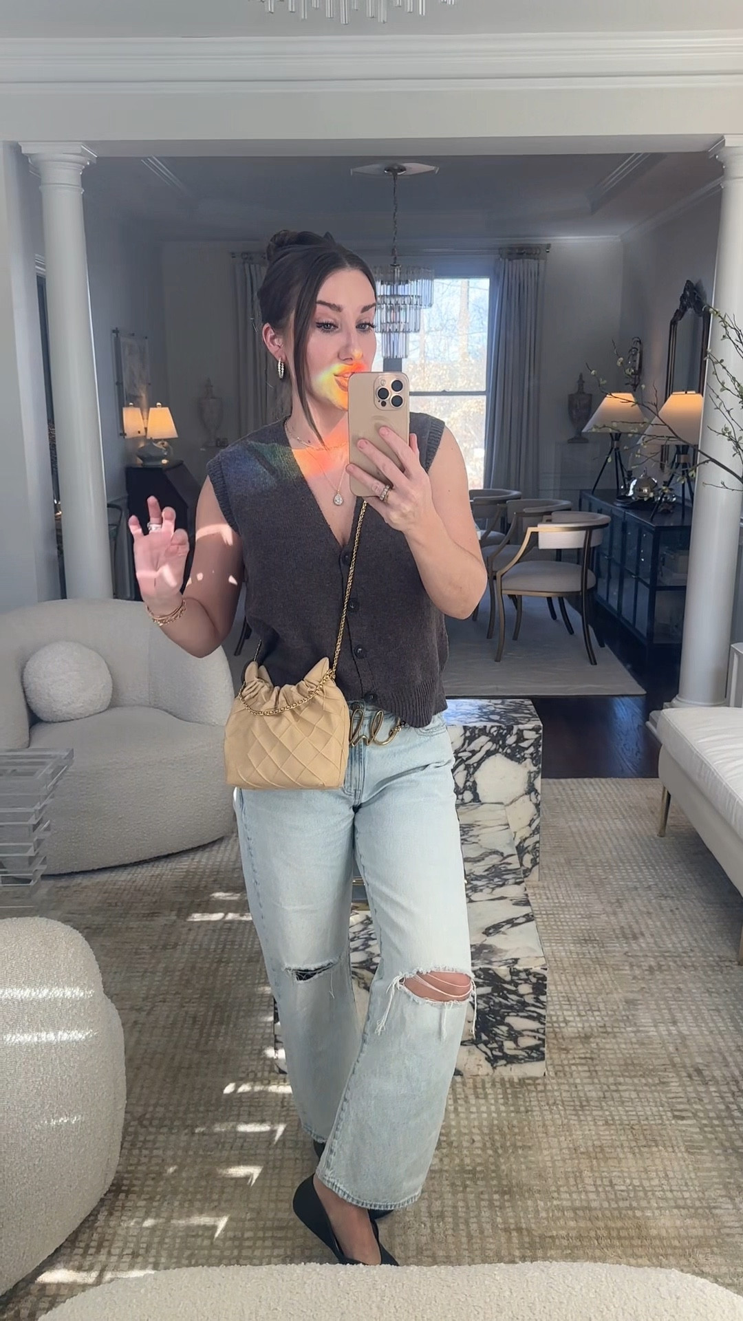 The most versatile bag in my closet 💫
Currently MAJORLY on sale! I grabbed this one (in vanilla soft serve 🍦), gray and the light pink. 😆😵‍💫


#LTKootd #LTKSaleAlert