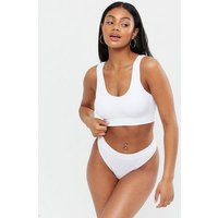 White Ribbed Seamless Crop Top Bra New Look | New Look (UK)