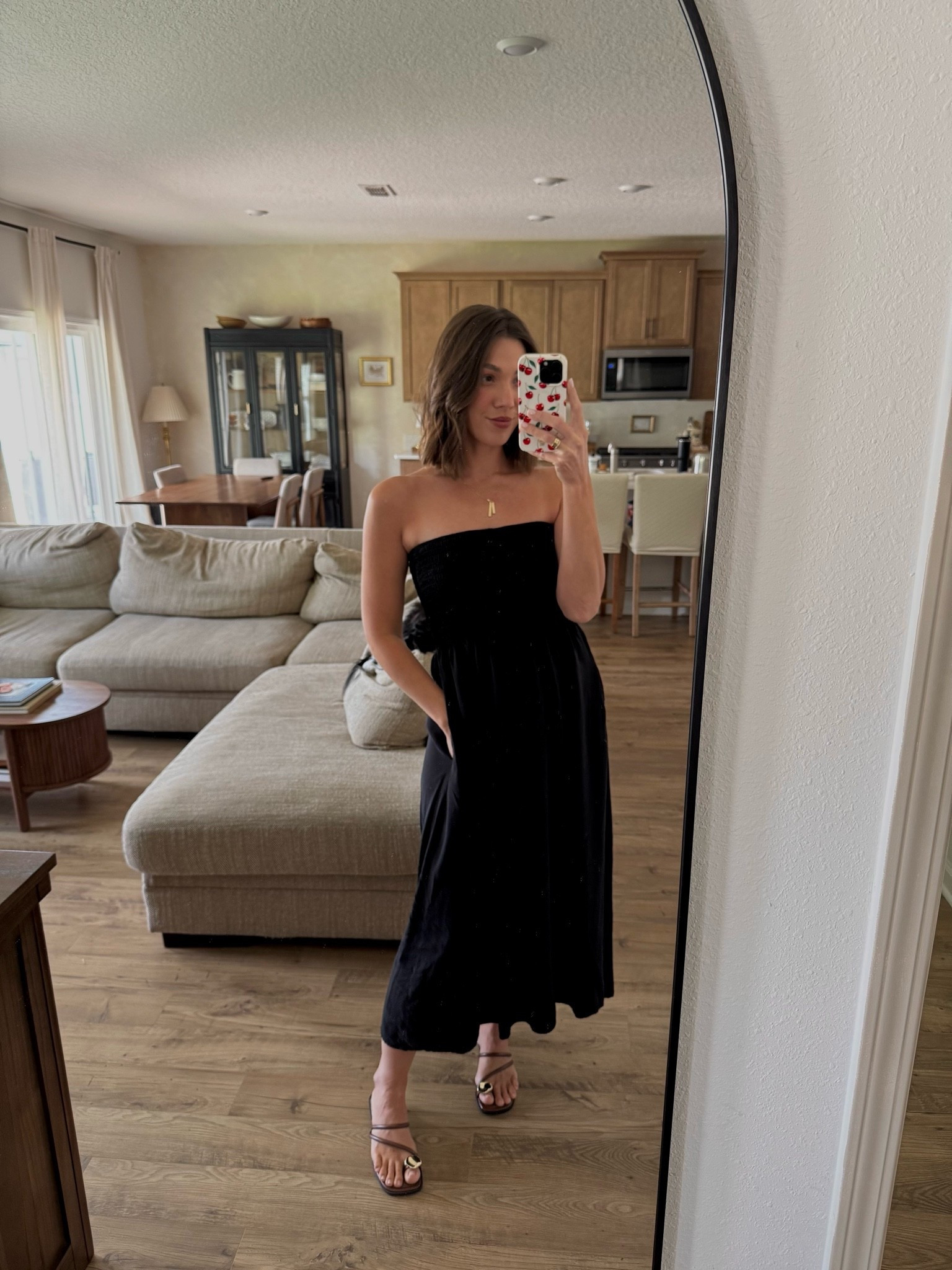 Size medium dress
Size 9 shoes
True to size

#LTKootd