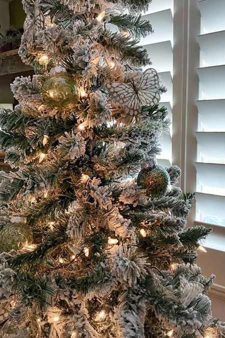 Oh Christmas tree!  Sets up easily and has a slim a slim profile- perfect for a corner or a small space  

#LTKSeasonal #LTKHoliday #LTKhome