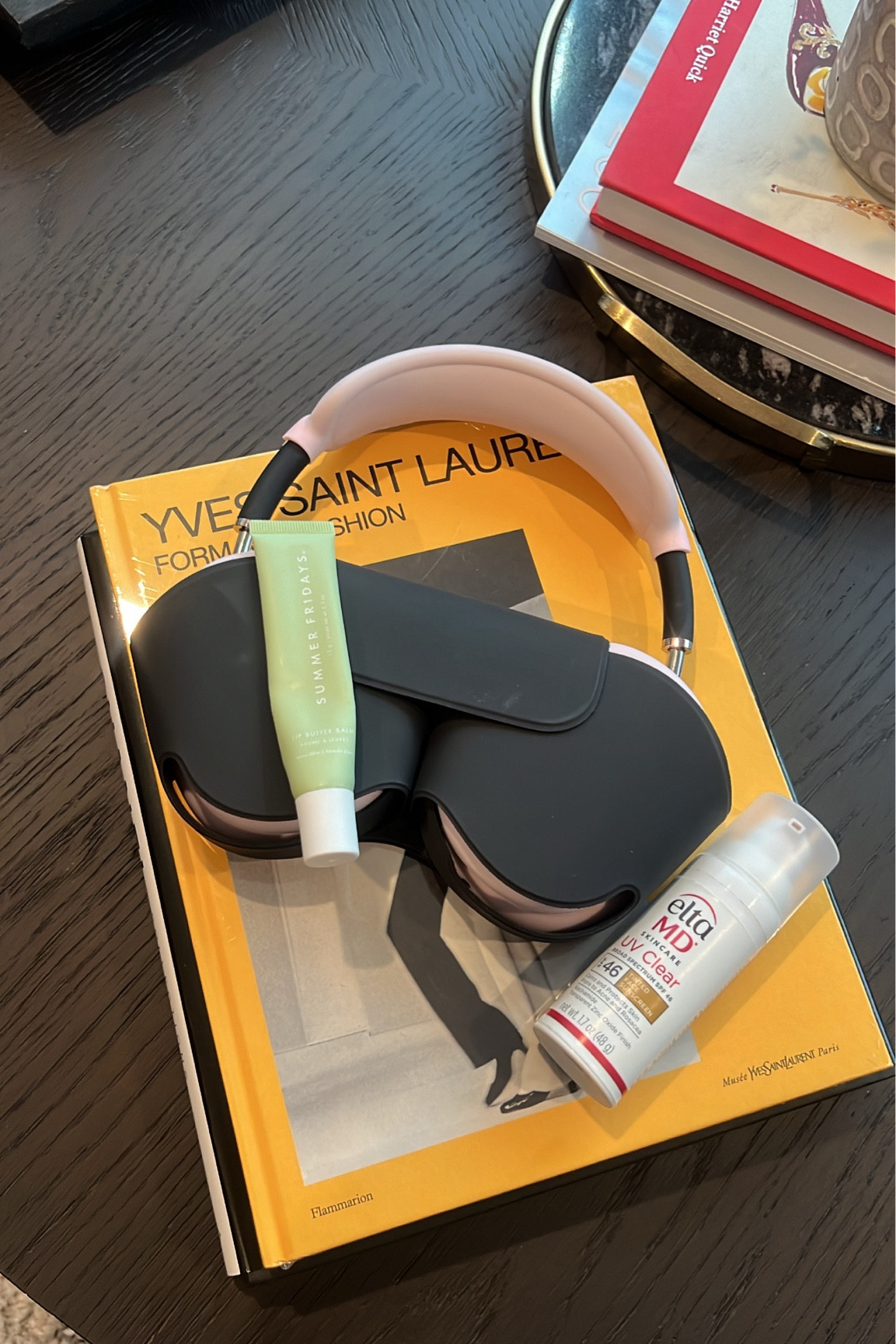 Hot girl walk essentials!!! 💪🏾

#LTKFitness #LTKSaleAlert #LTKBeauty