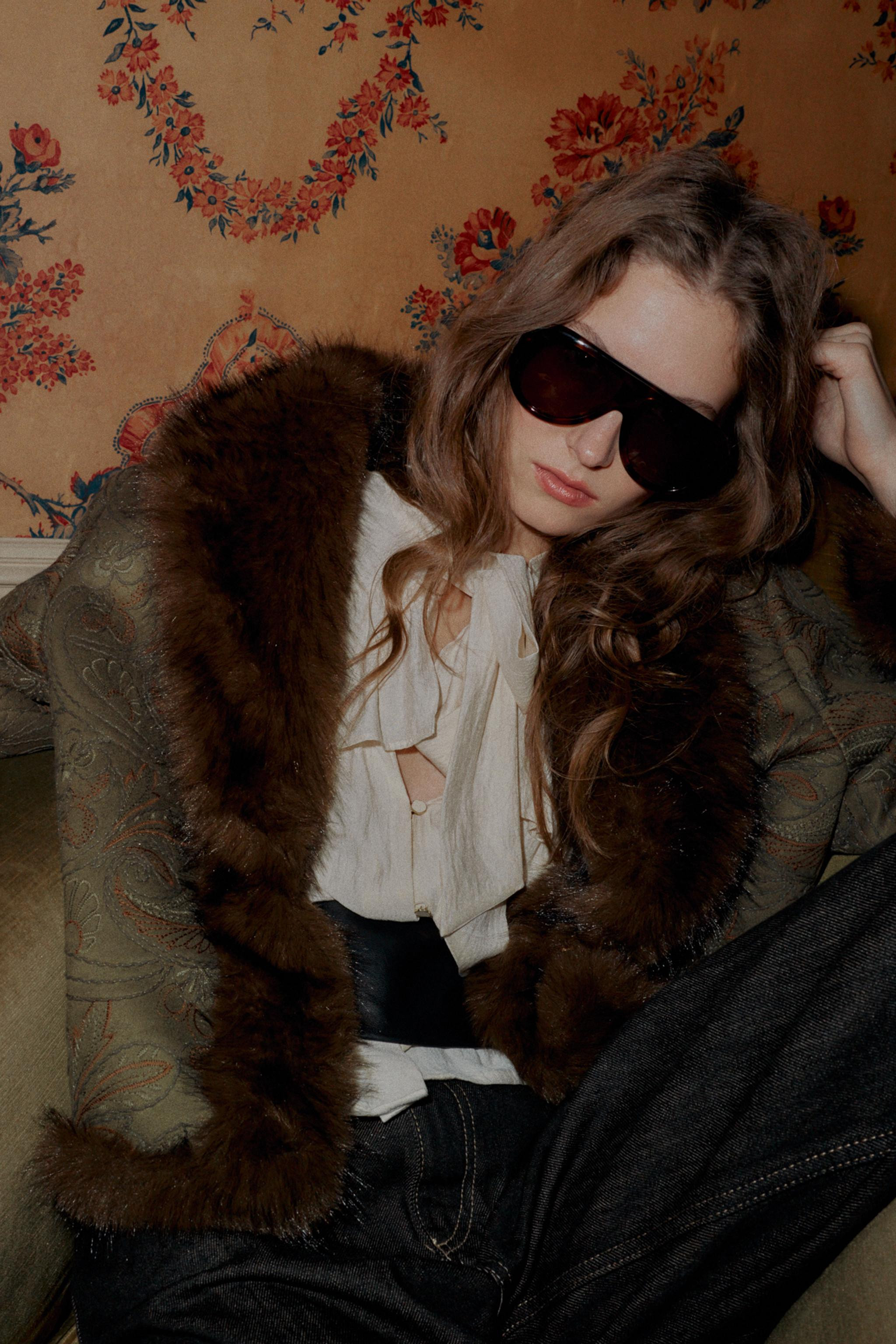 EMBROIDERED REVERSIBLE SHORT COAT | Zara US