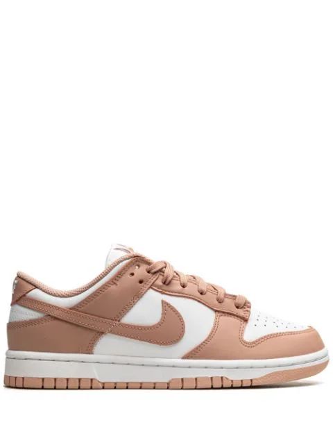 Nike Dunk Low Sneakers - Farfetch | Farfetch Global