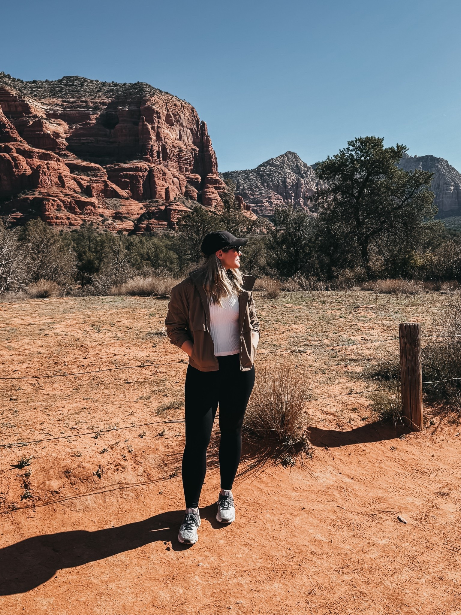 Hiking outfit

#LTKMidsize #LTKOver40 #LTKWorkwear