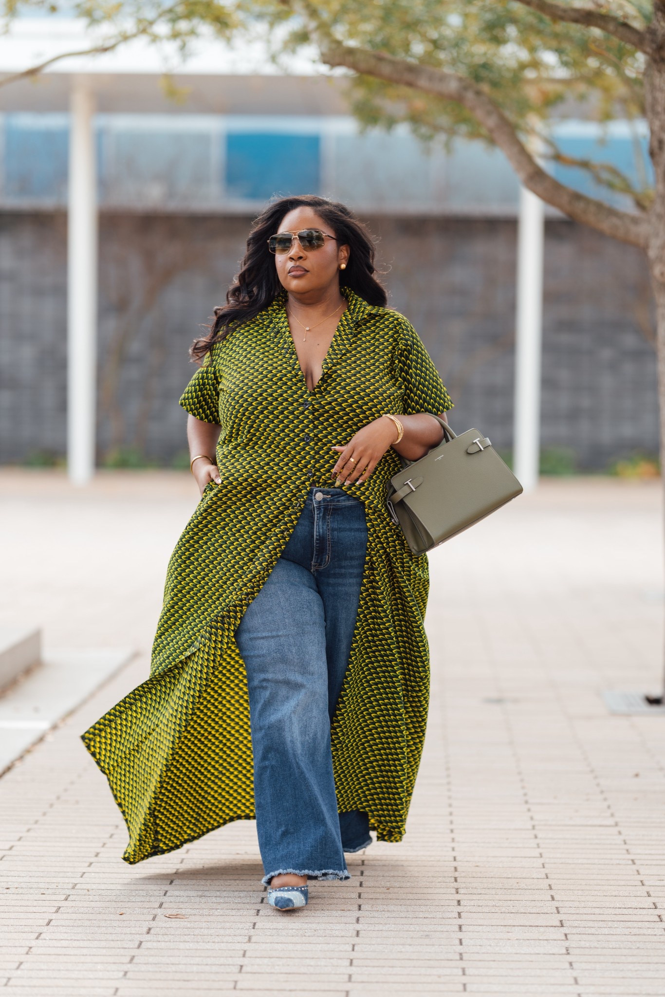 ✨ Plus Size Elevated Casual Outfit Idea!
The jeans are from Maurice’s and are sold out, but I’ve linked similar options.
My purse is the Medium-Sized Handbag in Grained Leather from Le Tanneur. It’s sold out in the color shown, but I’ve linked similar options!

#LTKPlusSize #LTKootd #LTKgrwm
