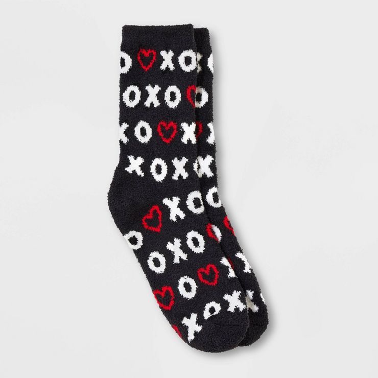 Women's XO Love Valentine's Day Cozy Crew Socks - Black/White 4-10 | Target