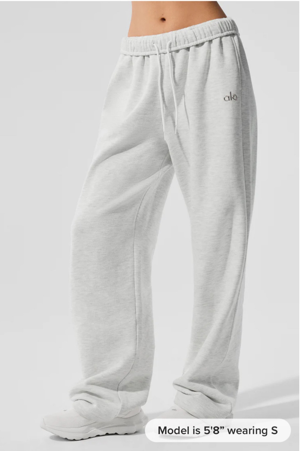 Early Access today for Alo Yoga! Two beautiful new colors, White Heather & Spruce Green!💚🤍 I’m definitely getting these accolade sweat pants & a sweatshirt. Comfy clothing all winter to wear at home, to the gym or while traveling!✈️ #ltktravel #alo #aloyoga #newrelease #luxuryclothing 

#LTKStyleTip #LTKFitness #LTKSeasonal