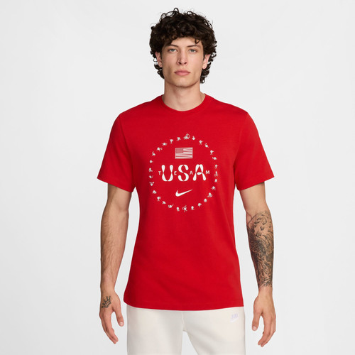 Nike USA Premium Essential Icon T-Shirt | Foot Locker (US)