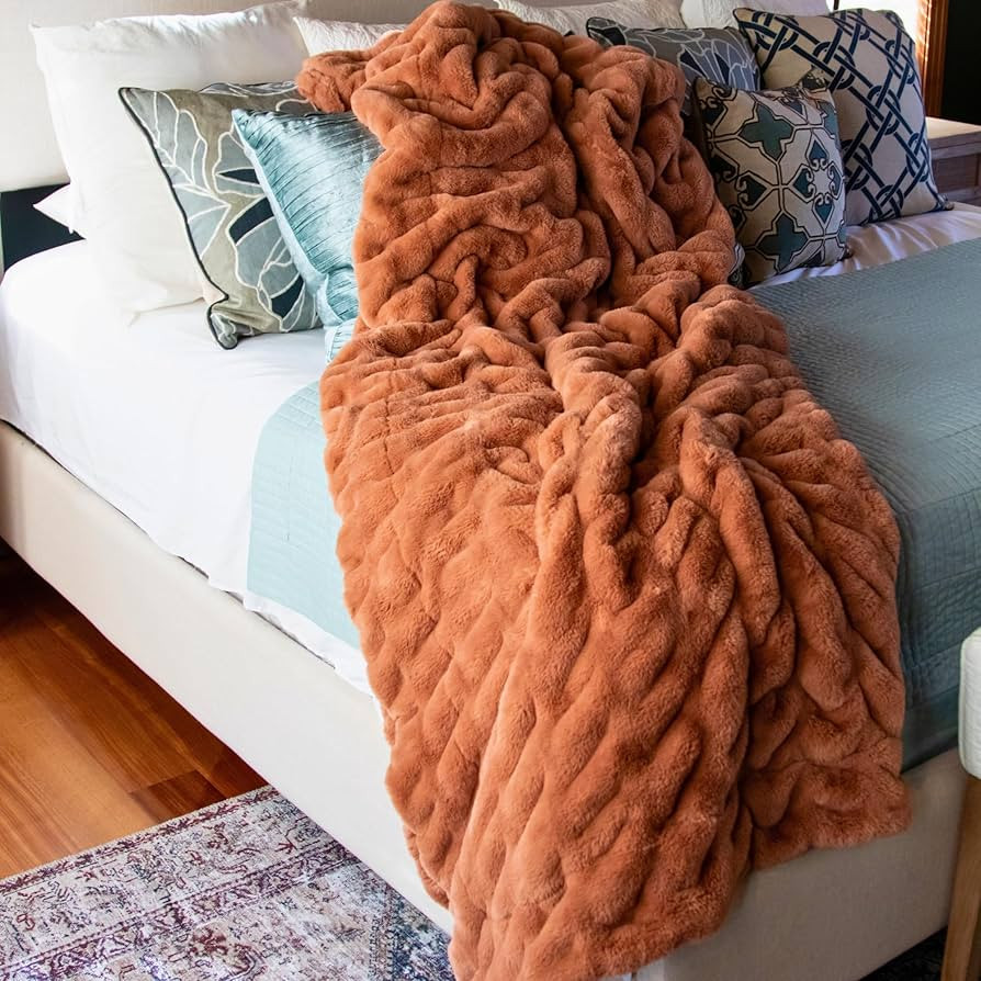 Minky Designs Luxurious Minky Blankets | Super Soft, Fuzzy, and Fluffy Faux Fur | Preppy Couch Co... | Amazon (US)