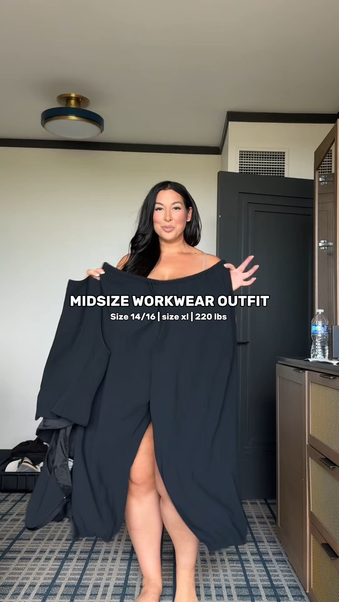 Midsize workwear outfit size xl 

Fall outfits, midsize trousers, aritzia haul

#LTKootd #LTKWorkwear #LTKMidsize